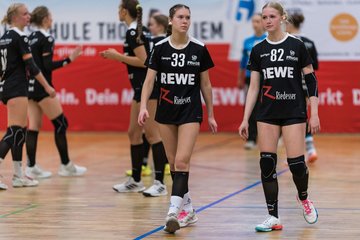 Bild 193 - wBJ SV Henstedt Ulzburg - HSG Holstein Kiel/Kronshagen : Ergebnis: 30:28